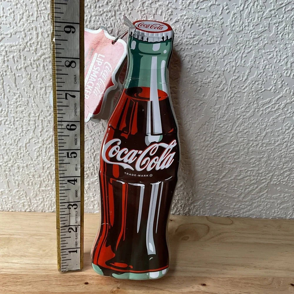 Lip Smacker In Collectible Coca Cola Retro Bottle Tin New Sealed 6 pcs‎ 2014